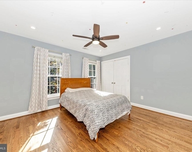 9723 Beman Woods Way - Photo Thumbnail 30
