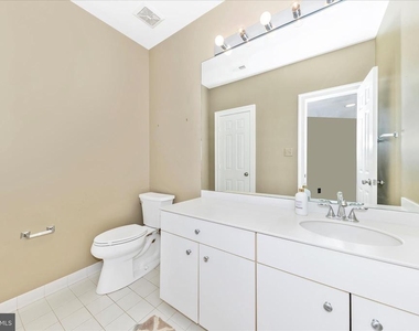 9723 Beman Woods Way - Photo Thumbnail 40