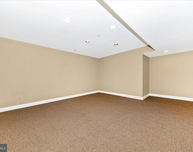 9723 Beman Woods Way - Photo Thumbnail 36