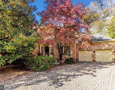 9723 Beman Woods Way - Photo Thumbnail 1