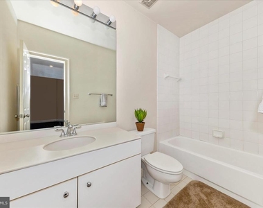 9723 Beman Woods Way - Photo Thumbnail 38