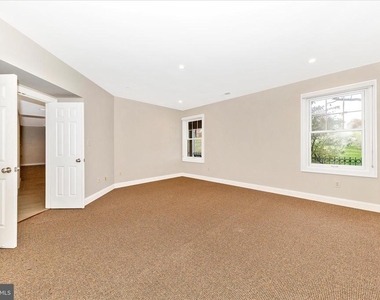 9723 Beman Woods Way - Photo Thumbnail 37
