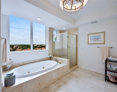 6597 Nicholas Boulevard - Photo Thumbnail 19