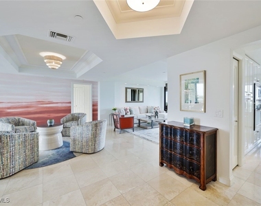 6597 Nicholas Boulevard - Photo Thumbnail 3