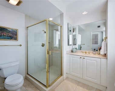 6597 Nicholas Boulevard - Photo Thumbnail 21