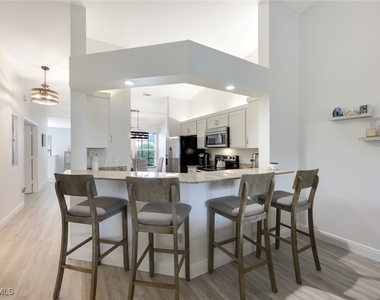 824 Tanbark Drive - Photo Thumbnail 4