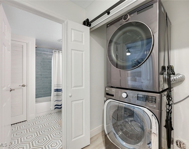 824 Tanbark Drive - Photo Thumbnail 14