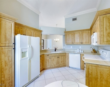 6525 Valen Way - Photo Thumbnail 2