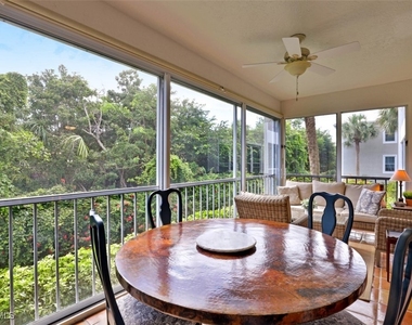 5897 Chanteclair Drive - Photo Thumbnail 15