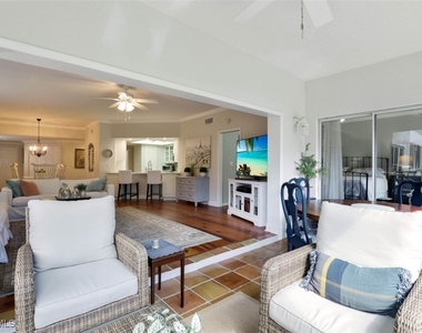 5897 Chanteclair Drive - Photo Thumbnail 12