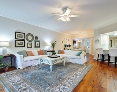 5897 Chanteclair Drive - Photo Thumbnail 9