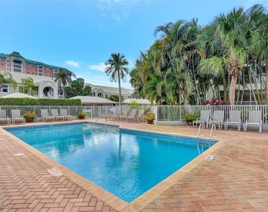5899 Chanteclair Drive - Photo Thumbnail 16