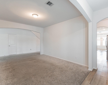 1123 Magnolia Branch Lane - Photo Thumbnail 6