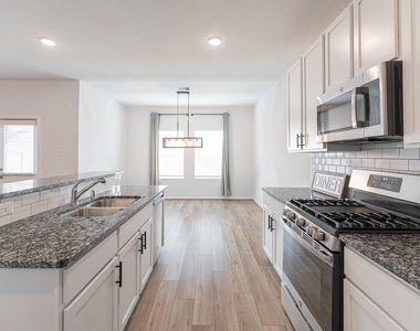 1123 Magnolia Branch Lane - Photo Thumbnail 18