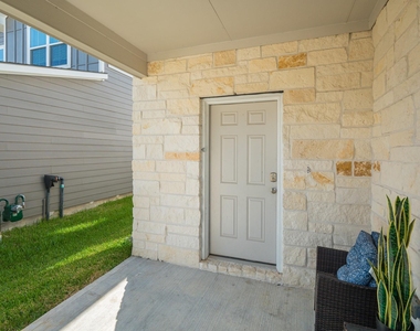 1123 Magnolia Branch Lane - Photo Thumbnail 5