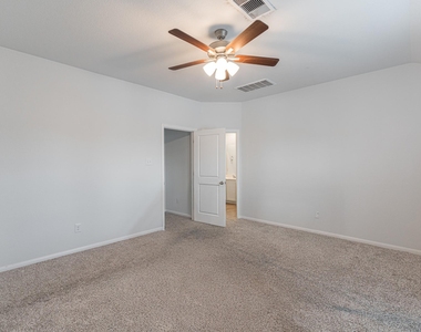 1123 Magnolia Branch Lane - Photo Thumbnail 25