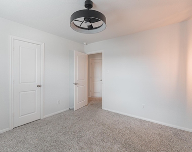 1123 Magnolia Branch Lane - Photo Thumbnail 30