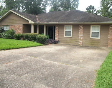 111 Shadylyn Drive - Photo Thumbnail 1