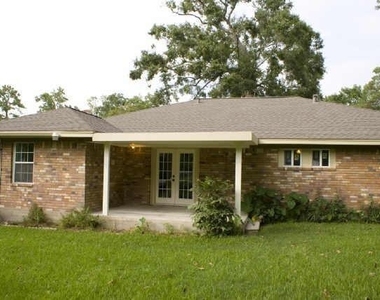 111 Shadylyn Drive - Photo Thumbnail 15