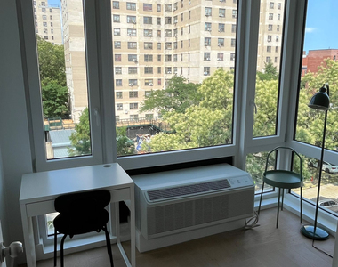 526 Baltic Street - Photo Thumbnail 1
