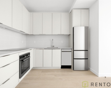 150 Lawrence Street - Photo Thumbnail 10