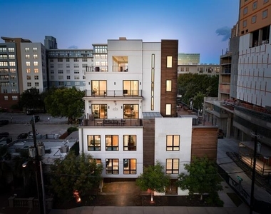 2934 N Hall Street - Photo Thumbnail 33