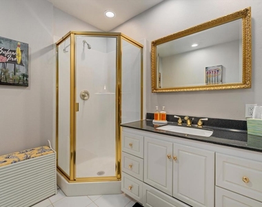464 Sunningdale Drive - Photo Thumbnail 43