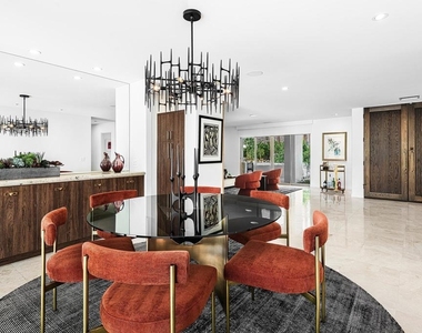 2560 S Camino Real - Photo Thumbnail 8