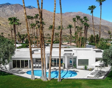 2560 S Camino Real - Photo Thumbnail 18