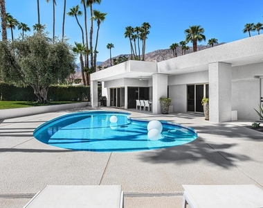 2560 S Camino Real - Photo Thumbnail 25
