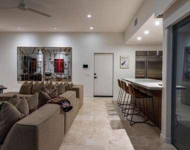 2560 S Camino Real - Photo Thumbnail 49