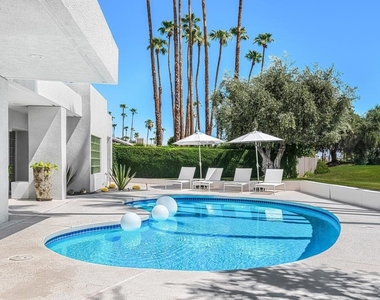 2560 S Camino Real - Photo Thumbnail 21