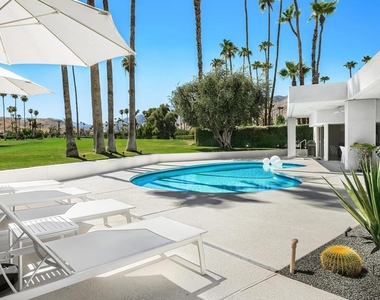 2560 S Camino Real - Photo Thumbnail 24