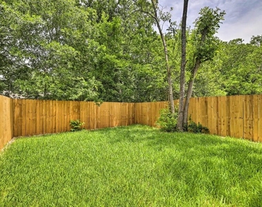 4909 Sunflower Street - Photo Thumbnail 24