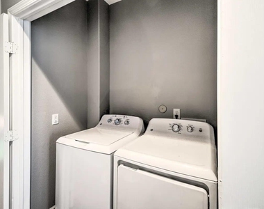4909 Sunflower Street - Photo Thumbnail 19