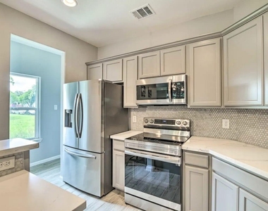 4909 Sunflower Street - Photo Thumbnail 1