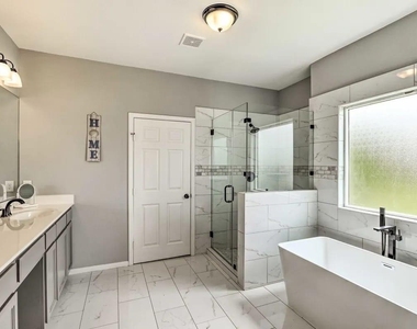 4909 Sunflower Street - Photo Thumbnail 11