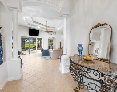 4923 Cerromar Drive - Photo Thumbnail 3