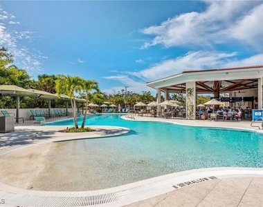 4923 Cerromar Drive - Photo Thumbnail 32