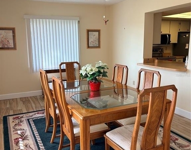 2117 Harleston - Photo Thumbnail 3