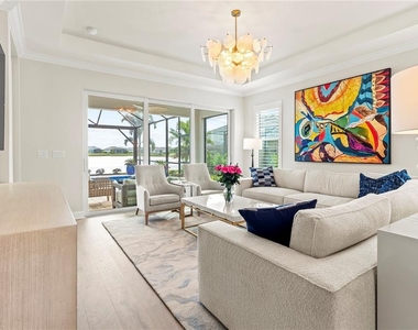3263 Alba Circle - Photo Thumbnail 8