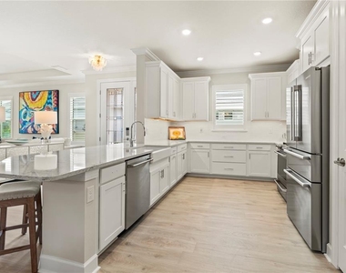 3263 Alba Circle - Photo Thumbnail 17