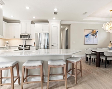 3263 Alba Circle - Photo Thumbnail 13