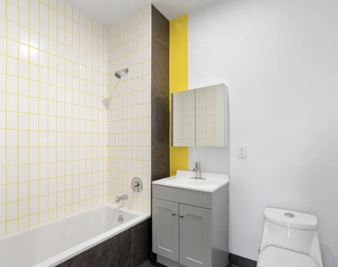 639 East 28th Street - Photo Thumbnail 5