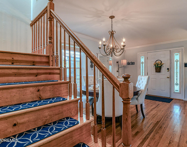 82 Inskip Avenue - Photo Thumbnail 8