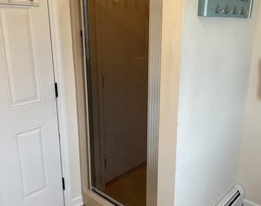 241 Westmont Avenue - Photo Thumbnail 20