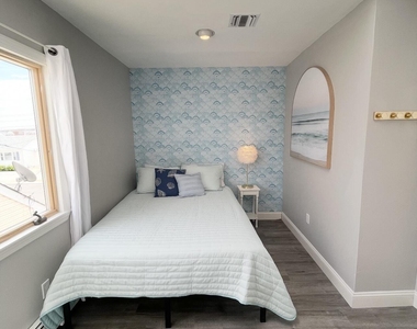 241 Westmont Avenue - Photo Thumbnail 15