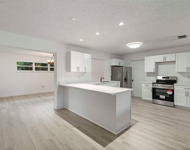 16900 Sw 62nd Street - Photo Thumbnail 15