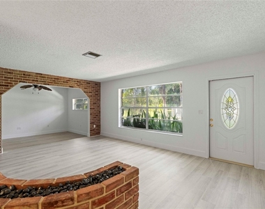 16900 Sw 62nd Street - Photo Thumbnail 11