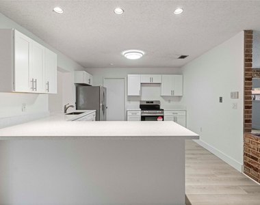 16900 Sw 62nd Street - Photo Thumbnail 16
